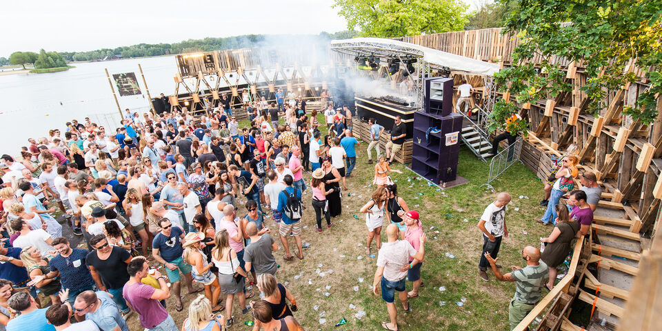 Het 'palletpodium' op Extrema Outdoor. Foto | Bart van Eijden