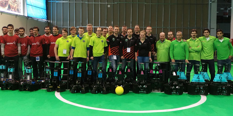 Voetbalrobots Tech United tweede in Portugal