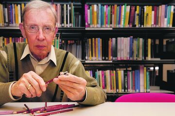 Fred Steutel, emeritus hoogleraar en oud-columnist van Cursor. Foto | Bart van Overbeeke